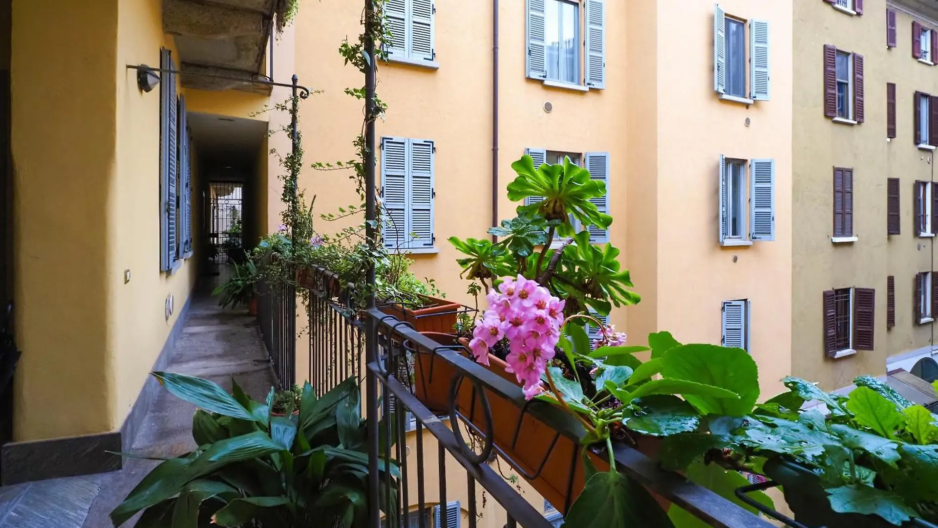 Milano Design Apartment Navigli Mm S Agostino 0*, Milan Italy